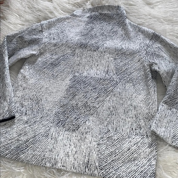 Theory mock neck sweater - Picture 2 of 8